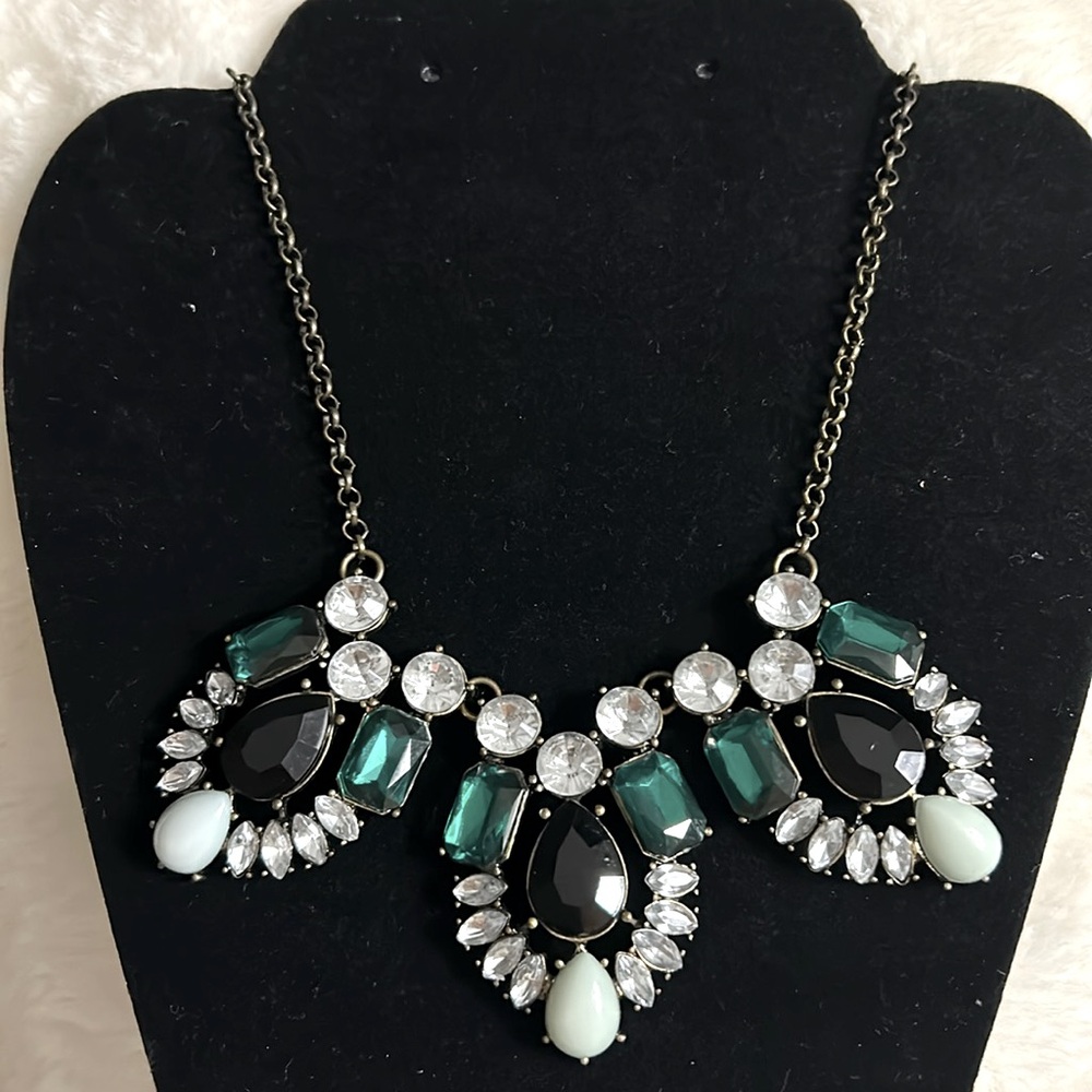 Vtg Signed J CREW Emerald Green Clear Brulee Rhinestone Statement Necklace